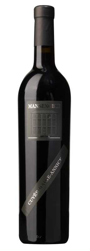 Produktfoto: Hochwertige Weinflasche mit schwarzem Etikett und silberner Schrift, Cuvée Marie-Annick, Mansenoble.