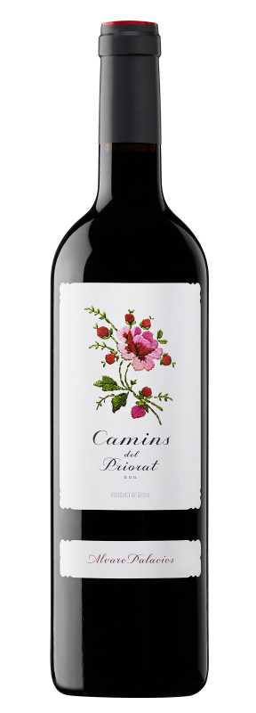 Produktfoto: Hochwertige Weinflasche mit Etikett 'Camins del Priorat'. Blütenmotiv auf weißem Hintergrund. Produkt aus Spanien.