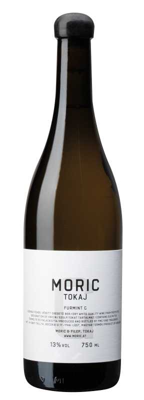 Produktfoto: Weinflasche mit der Aufschrift 'Moric Tokaj Furmint C', 13% Vol, 750 ml. Weißwein aus Ungarn.