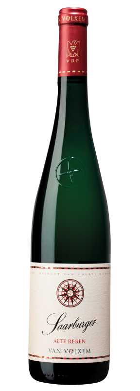 Produktfoto: Grüne Weinflasche mit rotem Verschluss. Etikett: Saarburger Alte Reben Van Volxem.