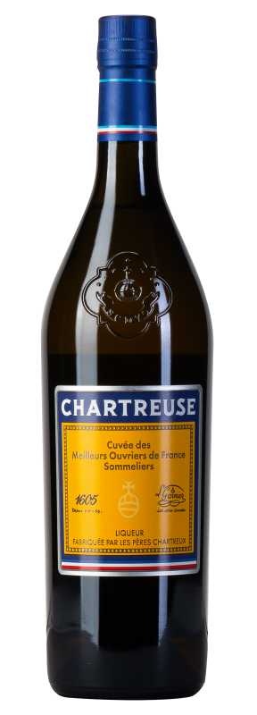 Produktfoto: Eine Flasche Chartreuse-Likör mit blauem Etikett.