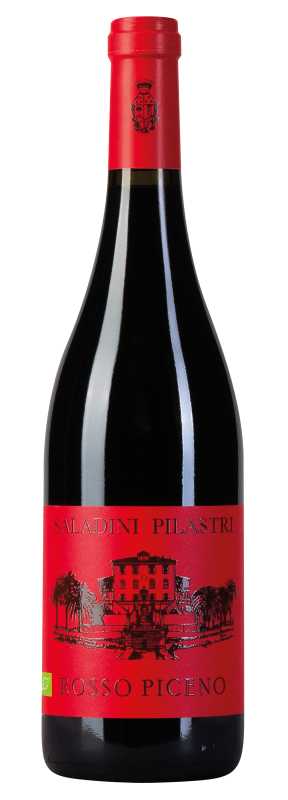 Produktfoto: Flasche eines Rotweins mit rotem Etikett, Aufschrift “Saladini Pilastri Rosso Piceno“, Wappen auf dem Flaschenhals.