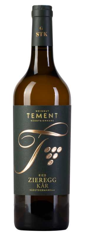 Produktfoto: Hochwertige Weinflasche mit grünem Etikett. Aufschrift: Weingut Tement Südsteiermark, Ried Zieregg KÅR.