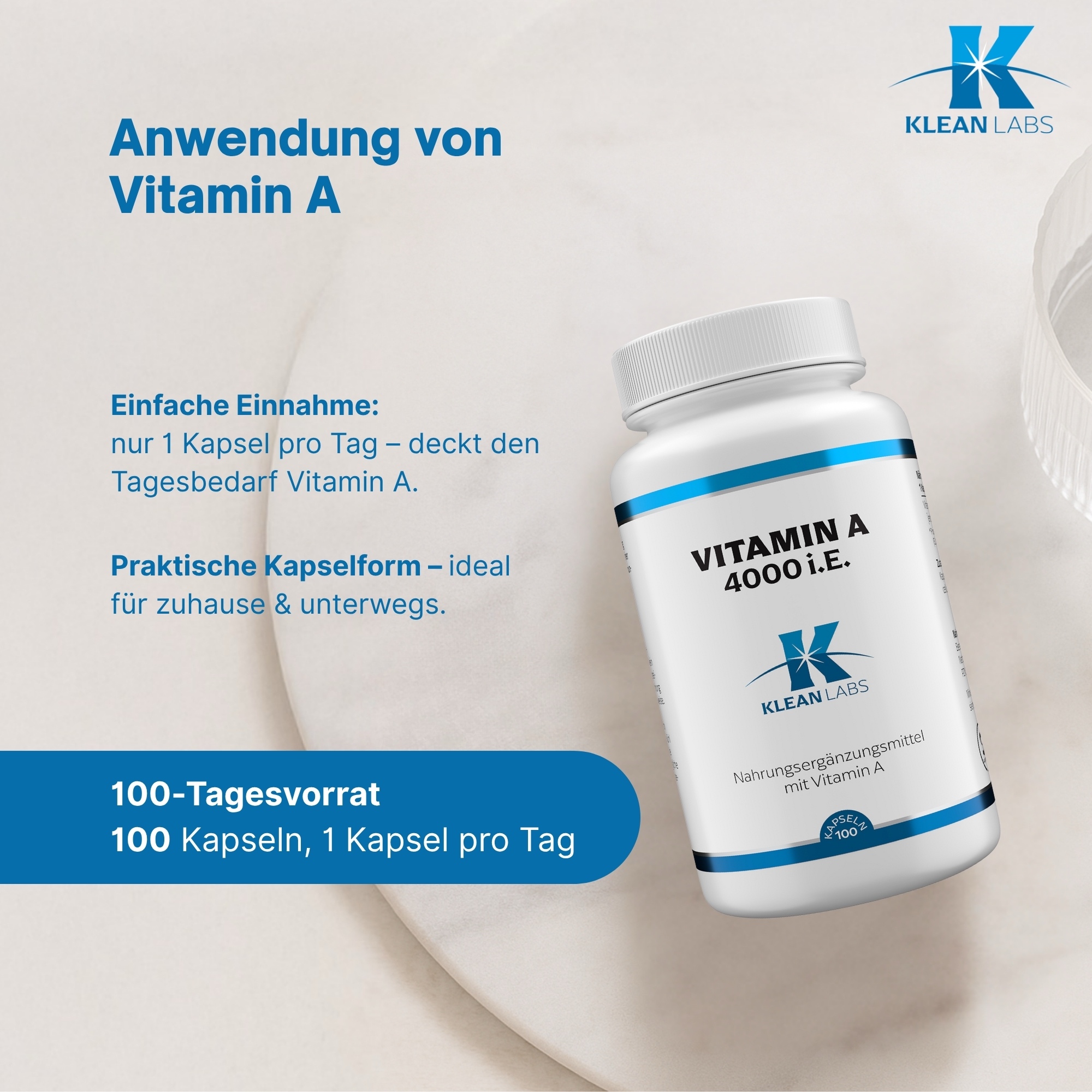 Produktfoto: Eine weiße Plastikflasche mit blauem Etikett, auf dem 'Vitamin A 4000 I.U.' und 'Klean Labs' steht. Die Flasche enthält Nahrungsergänzungsmittel mit Vitamin A. Im unteren Bereich des Etiketts steht '100 Kapseln'.