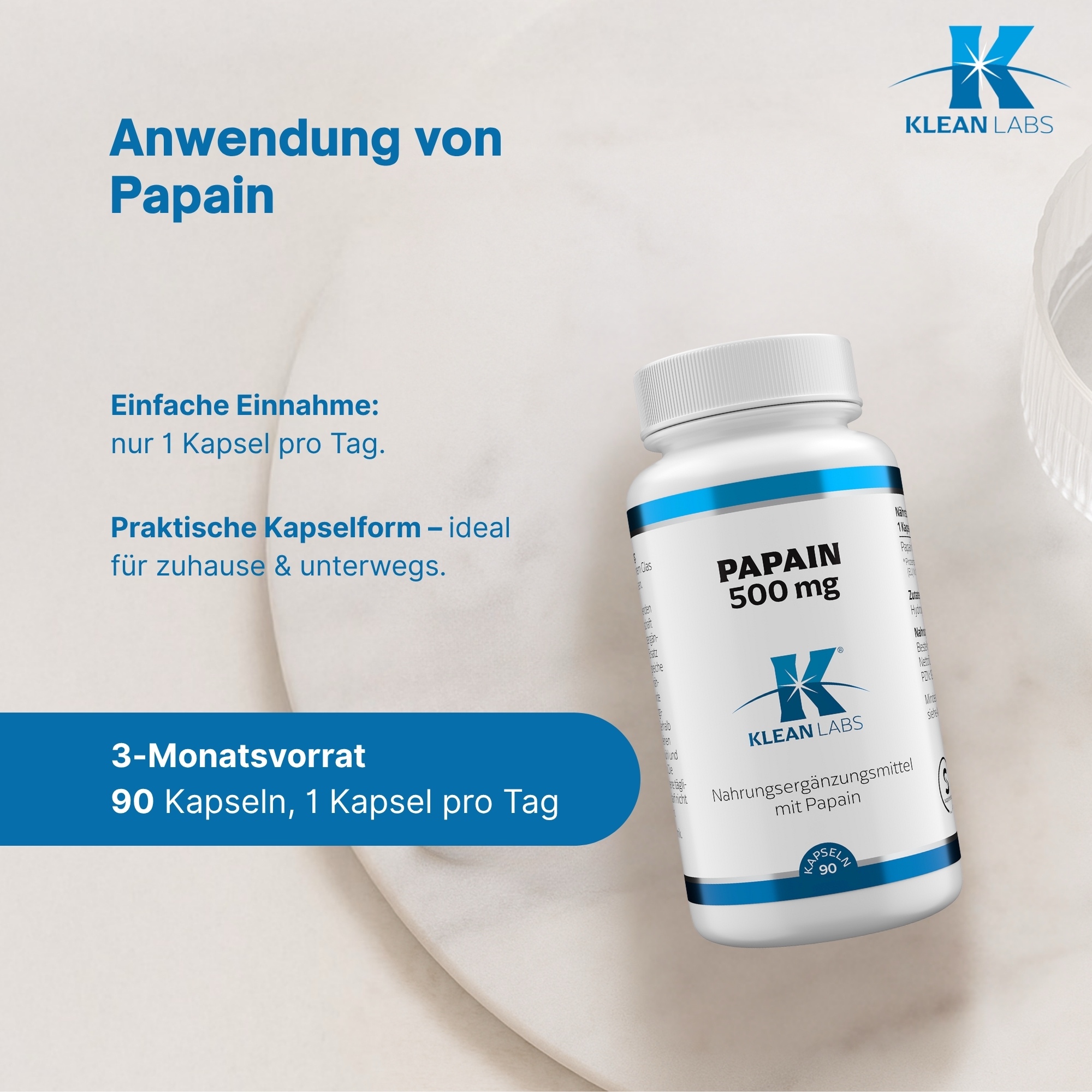 Produktfoto: Eine weiße Flasche mit blauer Aufschrift von Klean Labs. Auf der Flasche steht 'Papain 500 mg'. Es handelt sich um ein Nahrungsergänzungsmittel in Kapselform. Die Flasche hat ein blaues Etikett mit dem Logo von Klean Labs. Auf dem Etikett stehen Informationen zu den Inhaltsstoffen. Die Flasche enthält 90 Kapseln.