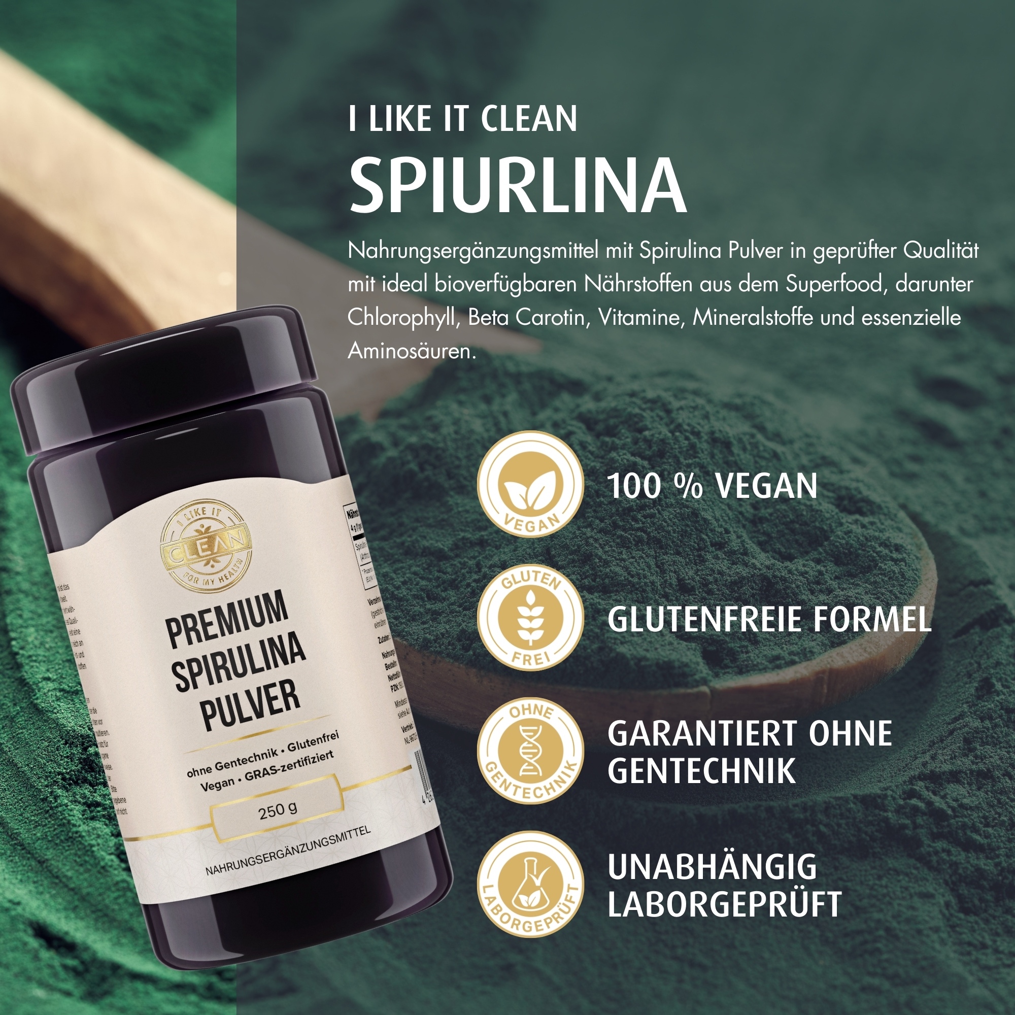 Produktfoto: Eine schwarze Plastikdose mit einem Etikett, auf dem “Premium Spirulina Pulver“ steht. Das Produkt ist ohne Gentechnik, glutenfrei, vegan und GRAS-zertifiziert. Die Dose enthält 250 g Nahrungsergänzungsmittel.