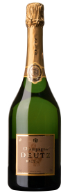 Produktfoto: Hochwertige Champagnerflasche mit goldener Folie und Etikett 'Champagne Deutz Brut'.