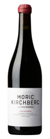 Produktfoto: Burgunderflasche mit roter Wachskapsel, weißem Etikett mit schwarzer und roter Schrift. Text: MORIC KIRCHBERG LUTZMANNSBURG RIED KIRCHBERG BLAUFRÄNKISCH BURGENLAND PRODUZIERT UND ABGEFÜLLT VON ROLAND VELICH WEINGUT MORIC. Flaschenform: Burgunder. Flaschenformat: 0,75 Liter.