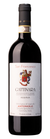 Produktfoto: Flasche Rotwein mit Etikett 'Gattinara Riserva' von Antoniolo, 750 ml, 14% Alkohol.