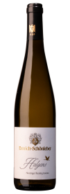 Produktfoto: Eine Weinflasche mit einem Etikett, das “Emrich-Schönleber Halgans Monzinger Riesling trocken“ zeigt. Oben ist ein VDP-Logo.
