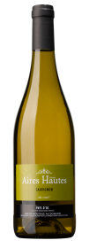 Produktfoto: Weinflasche mit grünem Etikett “Aires Hautes Sauvignon“.