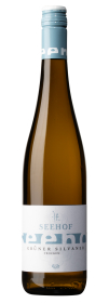 Produktfoto: Hochwertige Schlegelflasche mit blauem Schraubverschluss und Etikett für Grüner Silvaner.