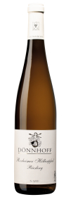 Produktfoto: Eine Flasche Dönnhoff Riesling mit weißem Etikett.