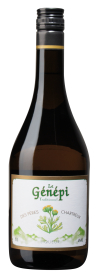 Produktfoto: Flasche mit Etikett “Le Génépi Traditionnel“ und Blumenmotiv.