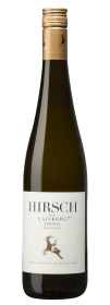 Produktfoto: Eine Weinflasche mit goldenem Schraubverschluss und Etikett mit der Aufschrift 'HIRSCH RIED GAISBERG KAMPTAL RIESLING'.