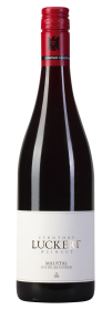 Produktfoto: Flasche Spätburgunder Maustal vom Weingut Zehnthof Luckert mit rotem Schraubverschluss und weißem Etikett.