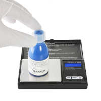 Digital precision scale up to 600 g