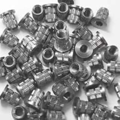 Fix-A-Form Gewindestück (12 x 12 mm / M6), verzinkt