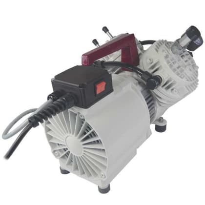 Vacuum pump P3