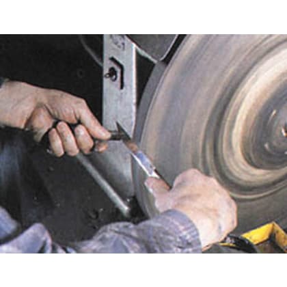 Service: Scherenaufarbeitung