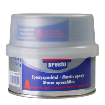 Eine Dose mit Epoxyspachtel der Marke Presto. Die Dose ist blau mit weißen und roten Schriftzügen.