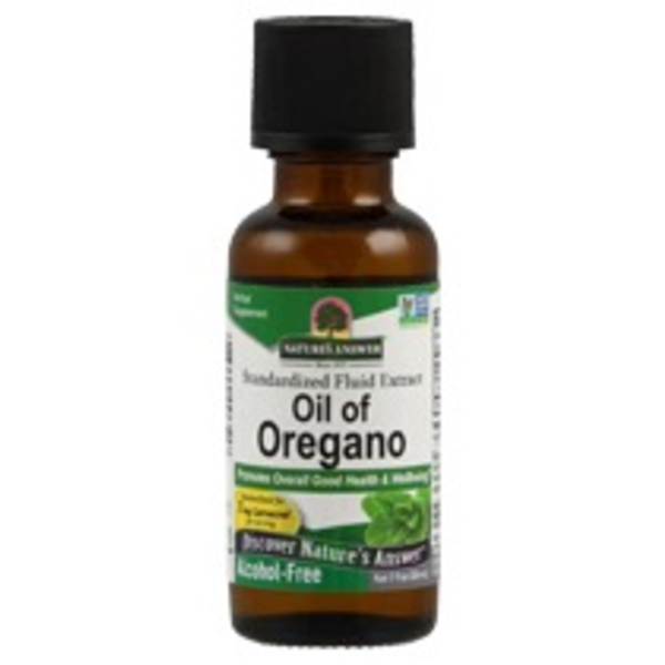 Produktfoto: Eine braune Glasflasche mit schwarzem Deckel, beschriftet mit 'Nature's Answer Oil of Oregano'. Die Etiketten sind grün und weiß, mit Informationen über den Inhalt und die gesundheitlichen Vorteile des Produkts. Das Produkt ist alkoholfrei und enthält 30 ml.