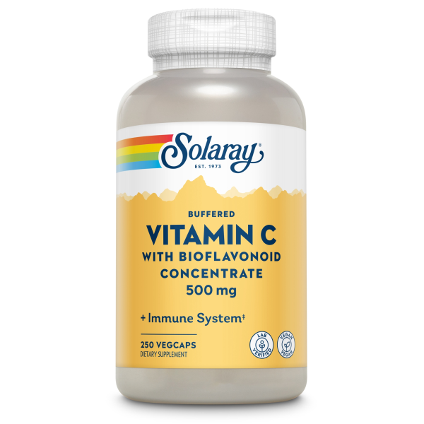 Produktfoto: Eine Flasche mit der Aufschrift 'Solaray Buffered Vitamin C with Bioflavonoid Concentrate 500 mg'. Die Flasche hat ein gelbes Etikett mit einem Regenbogenstreifen oben. Unten sind Symbole für 'Lab Verified' und 'Vegan'.