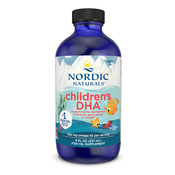 Produktfoto: Blaues Fläschchen mit Etikett von Nordic Naturals, Children's DHA, Fischöl für Kinder ab 1 Jahr, Erdbeergeschmack.