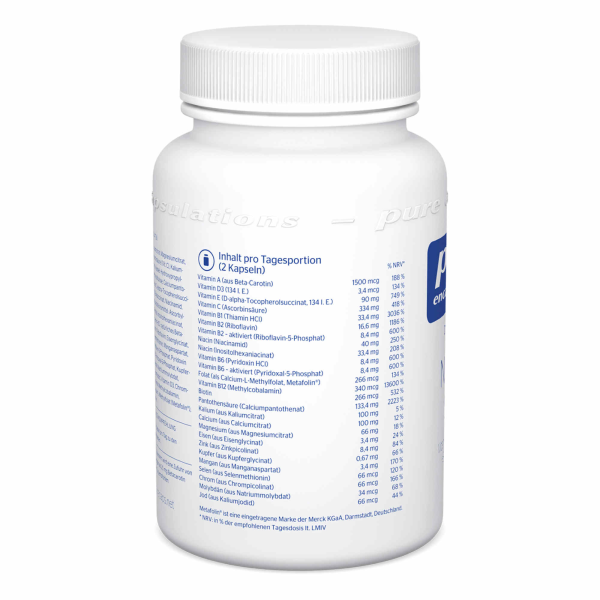 Produktfoto: Ein weißer Kunststoffbehälter mit Schraubverschluss. Auf dem Etikett steht 'pure encapsulations Nutrient 950E', darunter 'Vitamine + Mineralstoffe + Spurenelemente'. Das Etikett ist blau und weiß gestaltet.