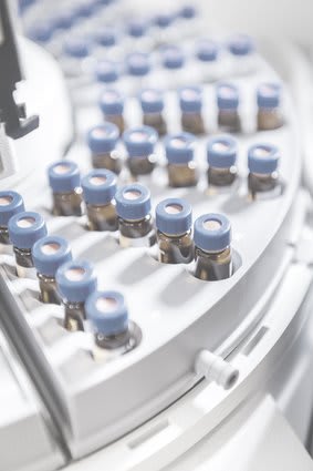 Test equipment with mini glass tubes 1