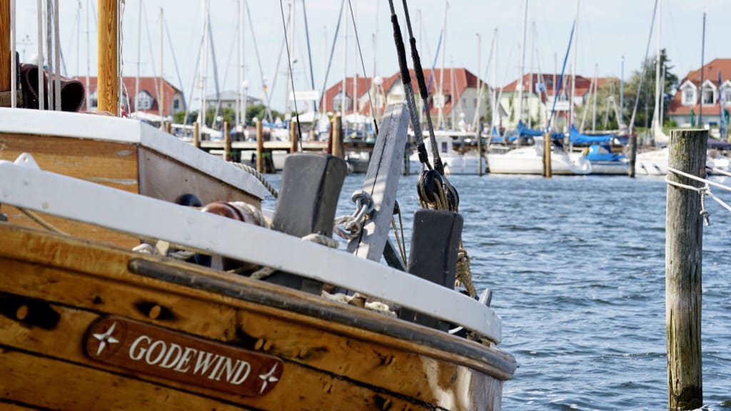 Boot im Hafen von Rerik