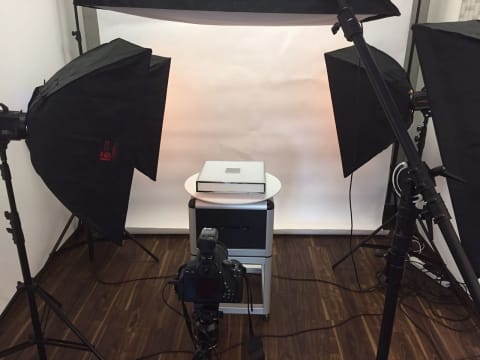 Neues von 360Shots: click-licht.de bietet jetzt emotionale 360-Grad-Produktpräsentationen. 1